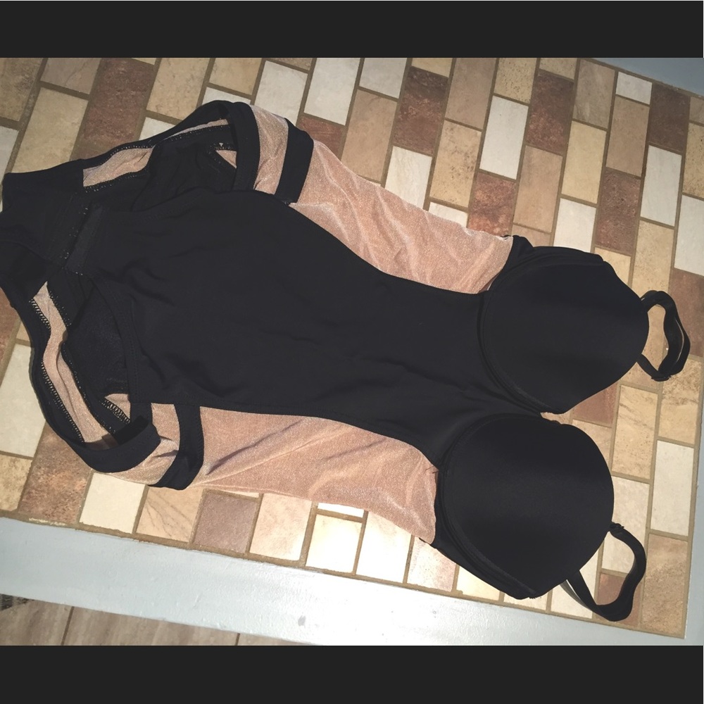 NWOT teddy, size S (cup seems M),black and nude